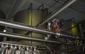 聚丙烯酰胺作用与用途是什么？？？？？？主要特点有哪些？？？？？？