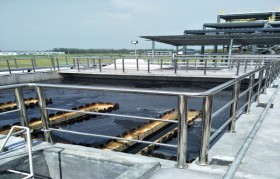 怎样选择垃圾渗滤液处置惩罚的膜片？？？？？？