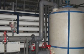 厨余垃圾渗滤液需要处置惩罚吗？？？？？？？怎么处置惩罚？？？？？？？