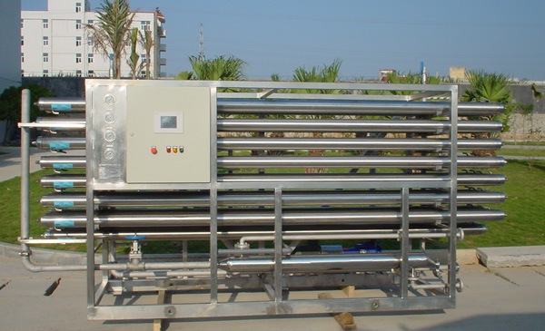 垃圾渗滤液是什么工具？？？？？？？？垃圾渗滤液的污染特征是什么？？？？？？？？