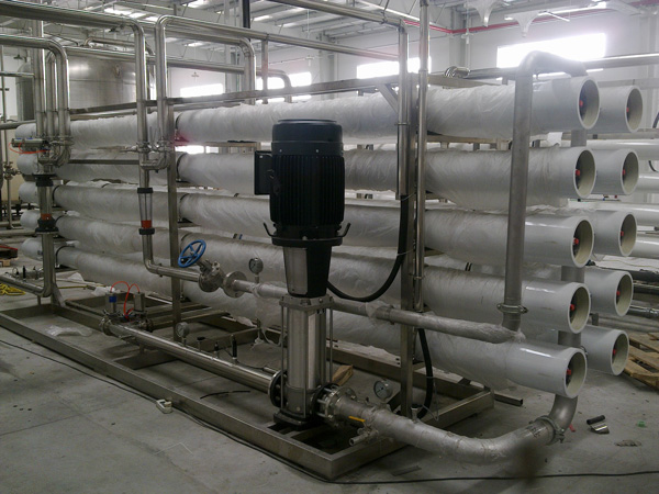 旋涡泵的事情原理是什么？？？？？？？特点有哪些？？？？？？？