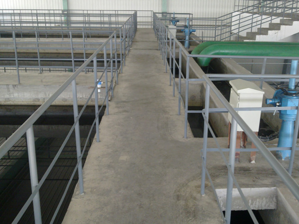 养殖污水处置惩罚装备怎样选型？？？？？？？调试装备事情是什么？？？？？？？